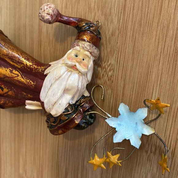 Five Vintage Resin Santa Ornaments (Burgundy Suits) - Picture 8 of 9